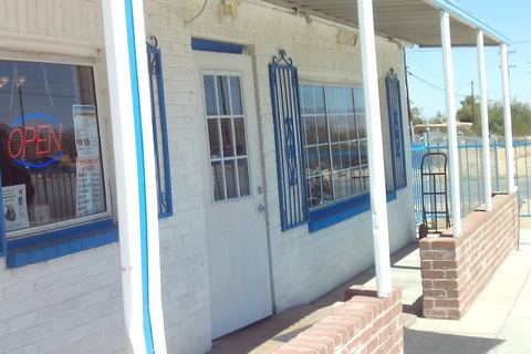 Larry & Milt’s Western Cafe